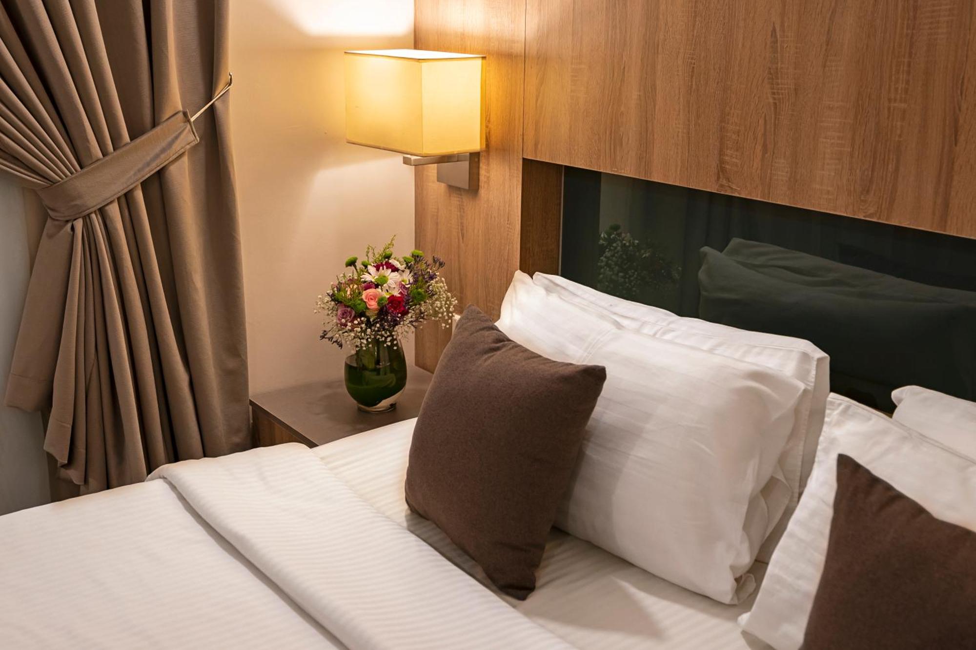 Laten Suites Prince Sultan ジェッダ エクステリア 写真