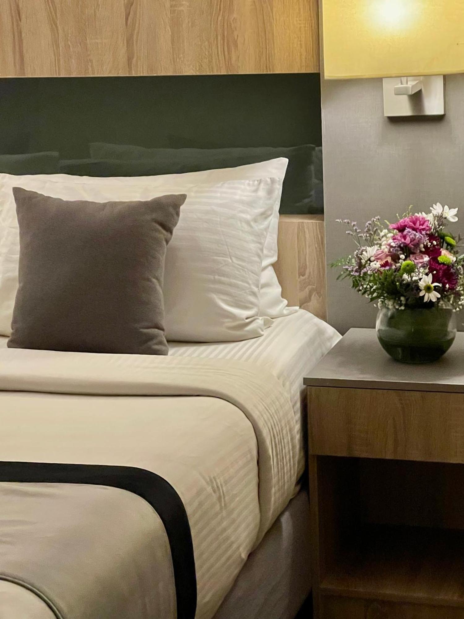 Laten Suites Prince Sultan ジェッダ エクステリア 写真