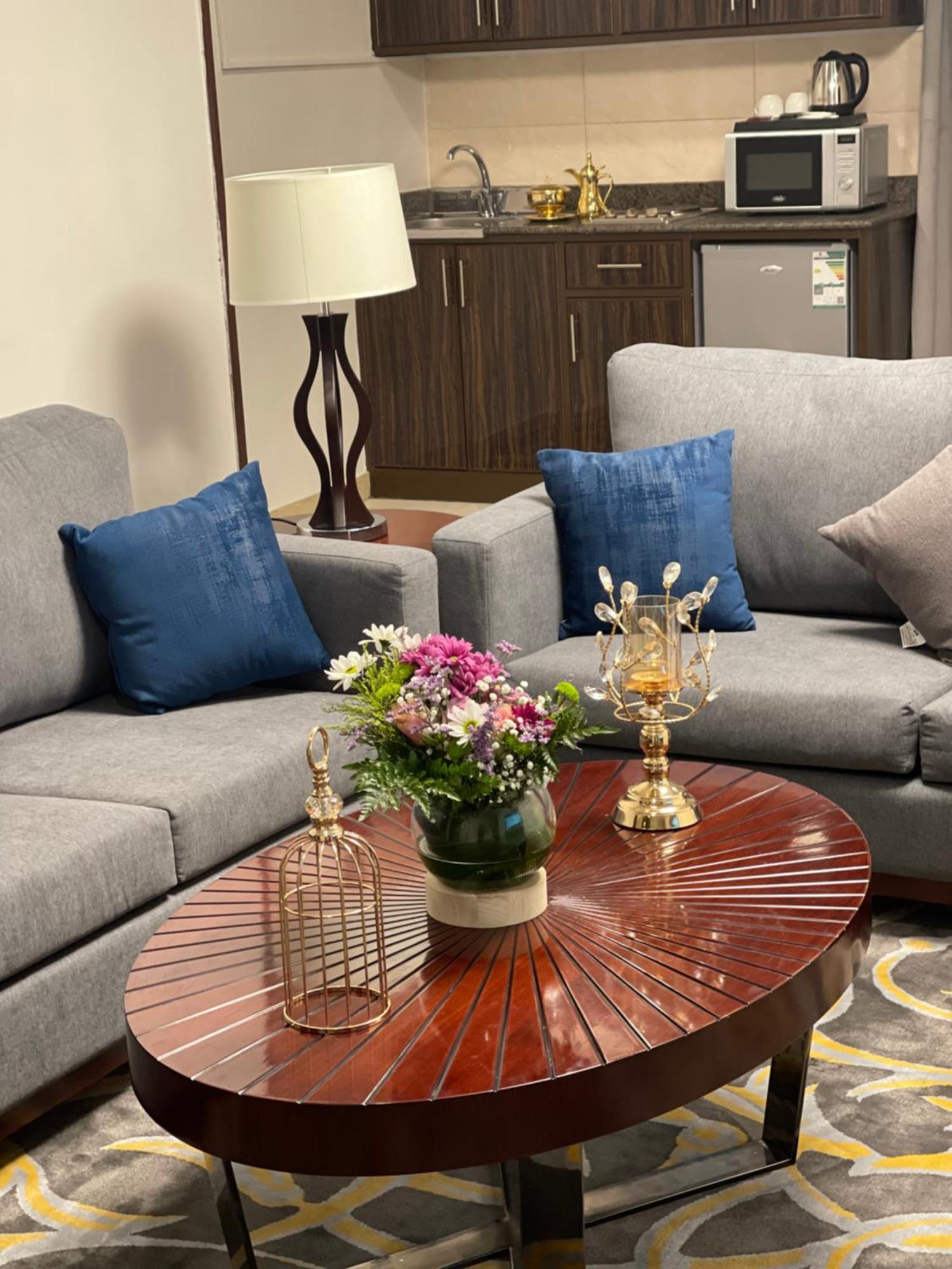 Laten Suites Prince Sultan ジェッダ エクステリア 写真